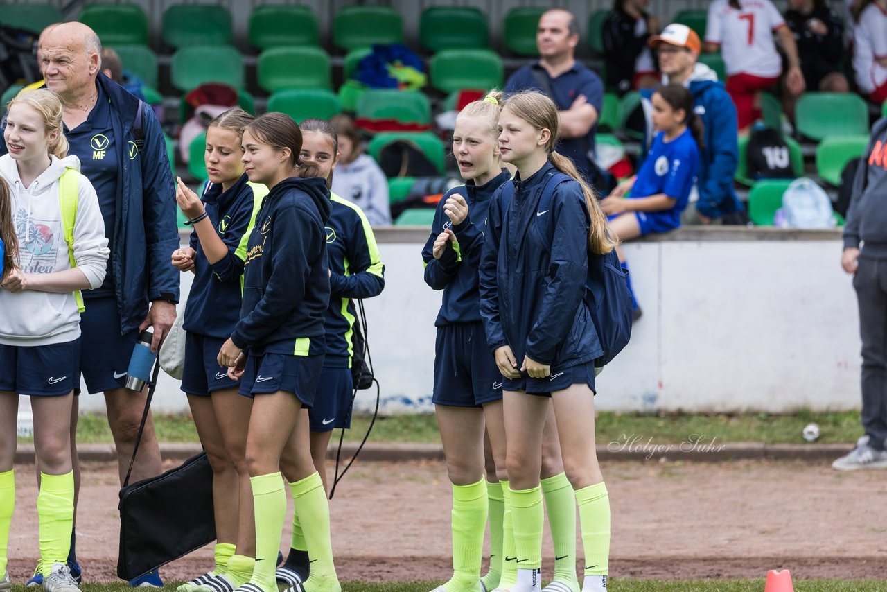 Bild 76 - Loewinnen Cup